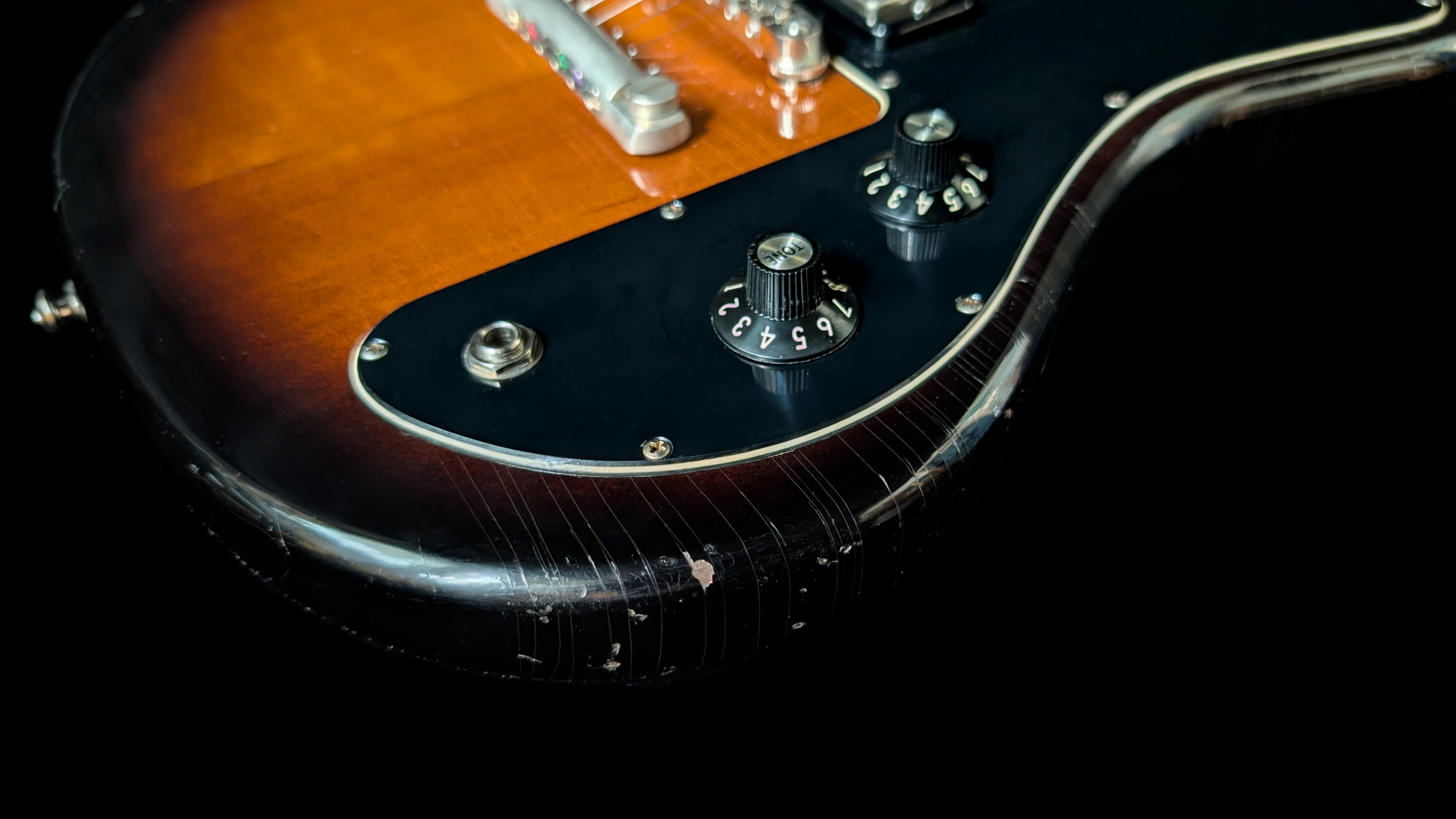 Tobacco Burst Camino
